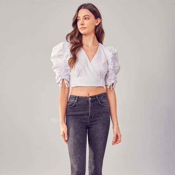 Wrap Front Top - Picture 1 of 2